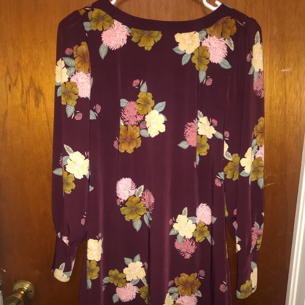 Floral Loft long sleeve shift dress